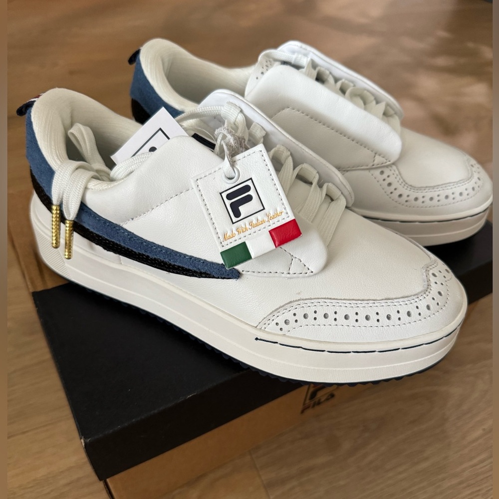 Sanati SL Fila Sneakers size 6